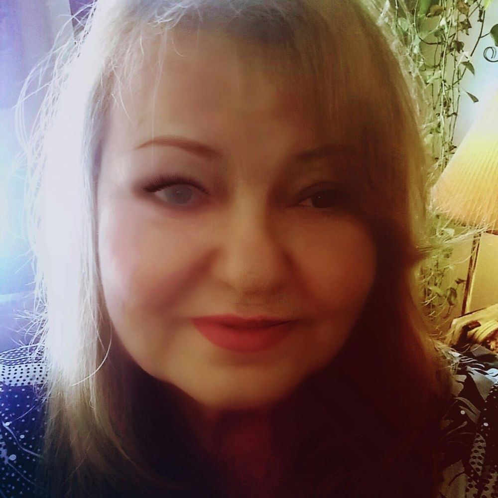 Meet your Posher, Jeannine